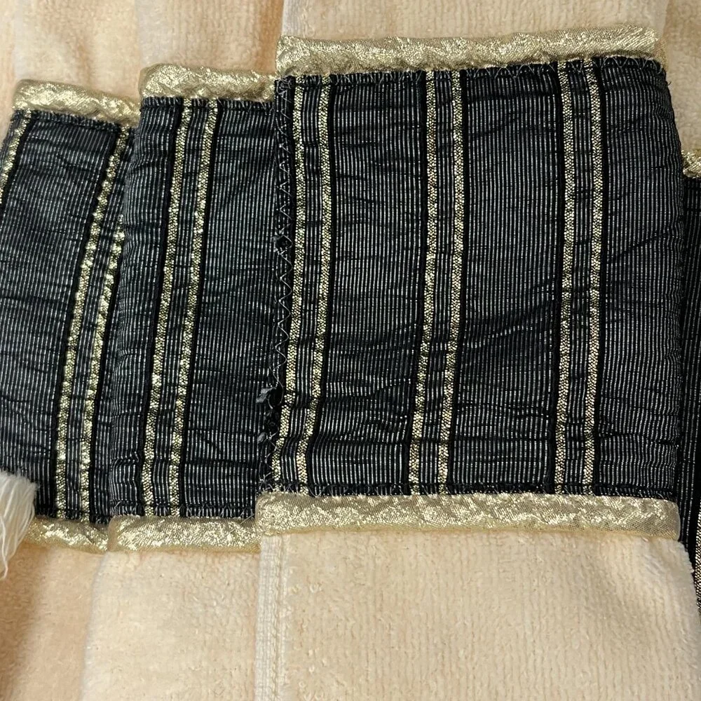 J. Abouchar towels set bath hand gold black fingertip vintage 80s New vintage